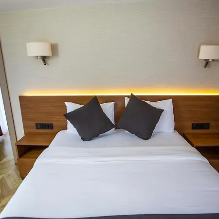 Hotel Park 3*