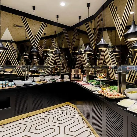 Hotel Ramada By Wyndham Istanbul Golden Horn
