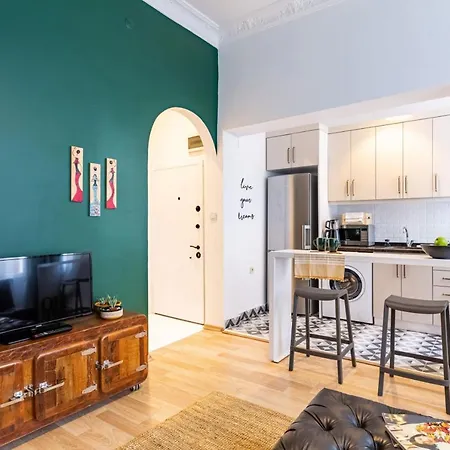 Apartment Stylish Flat 5 Min To Taksim Square In Beyoglu Istanbul