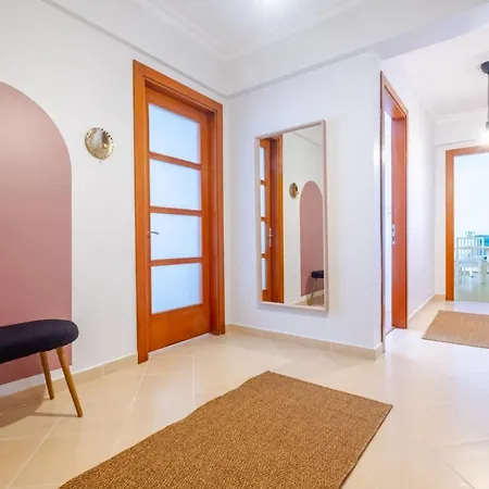 Splendid Flat With Location In Sisli Istanbul