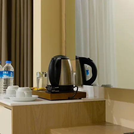 Brako Hotel *