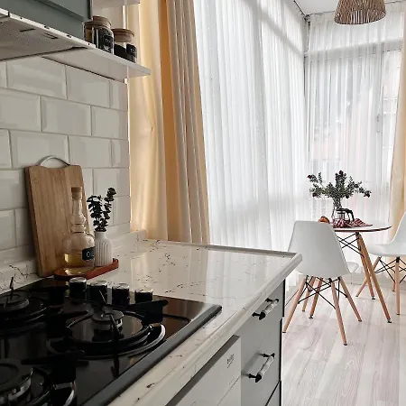 Charm And Cosy 2br