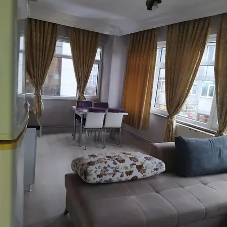 Ueskuedar Carsi * Istanbul