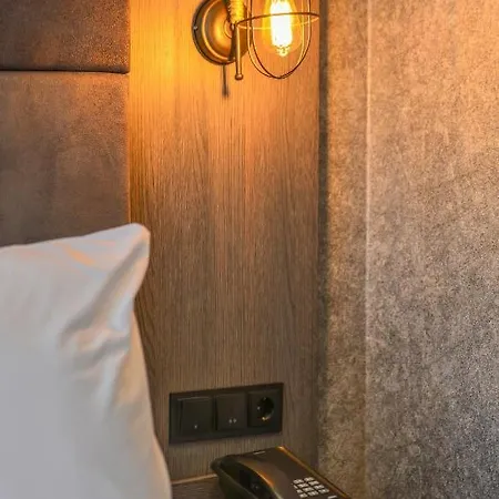 Hotel A11 Atasehir 4*