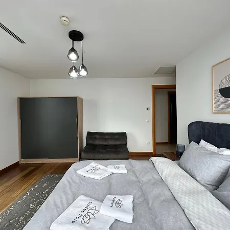Luxury Modern 3 Bedroom & 2 Bath In Mashattan Residence, Maslak Sariyer Apartment Istanbul
