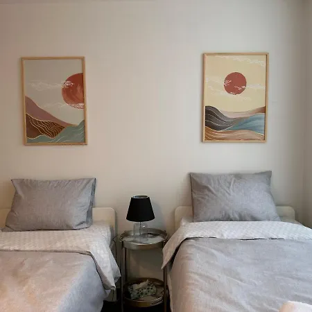 Luxury Modern 3 Bedroom & 2 Bath In Mashattan Residence, Maslak Sariyer Apartment *