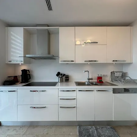 Luxury Modern 3 Bedroom & 2 Bath In Mashattan Residence, Maslak Sariyer