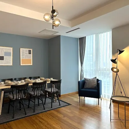 Bright 3 Bedroom & 2 Bath In Mashattan Residence, Maslak Sariyer Daire