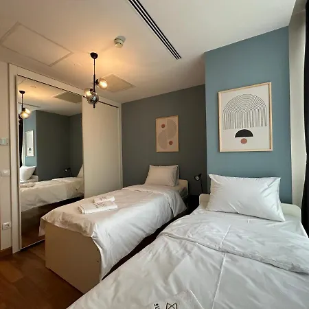 Bright 3 Bedroom & 2 Bath In Mashattan Residence, Maslak Sariyer *
