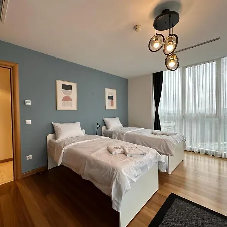 Daire Bright 3 Bedroom & 2 Bath In Mashattan Residence, Maslak Sariyer İstanbul
