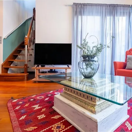 Flat With Terrace Near Istiklal Street Apartment