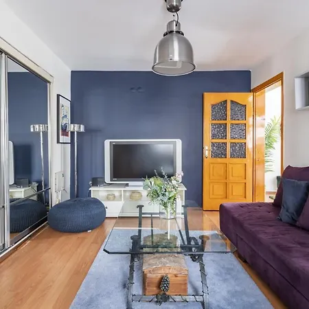 Appartement Central Flat With Balcony And Terrace In Sisli Istanboel