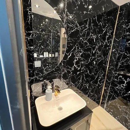 Apartment Demirtas House *