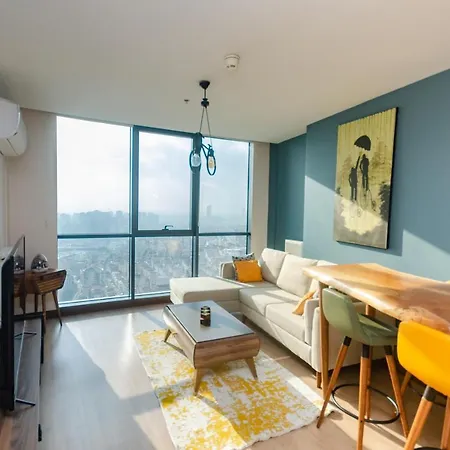 Stylish Flat-eagle Eye For اسطنبول