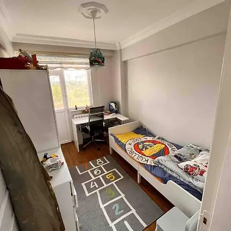 Appartement 2 Bedroom 5 Bed Peaceful Calm Full Kitchen,all Items Available Luxury And Relax Istanboel