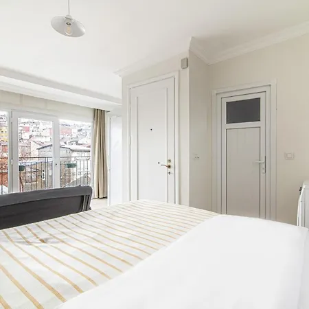 Studio Flat With Terrace In Balat Fatih Apartment Istanbul
