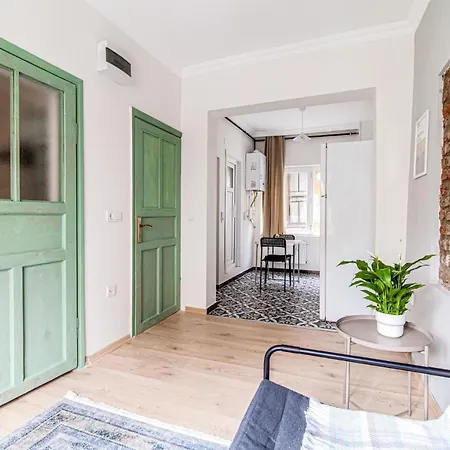 In Balat Fatih With Central Location Апартаменты Стамбул