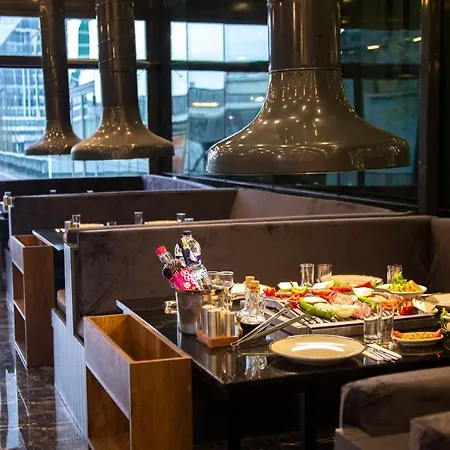La Quinta By Wyndham Gunesli Istanbul