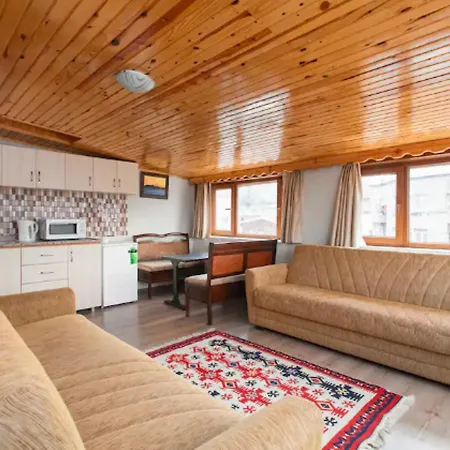 Balat Aparthotel 2*