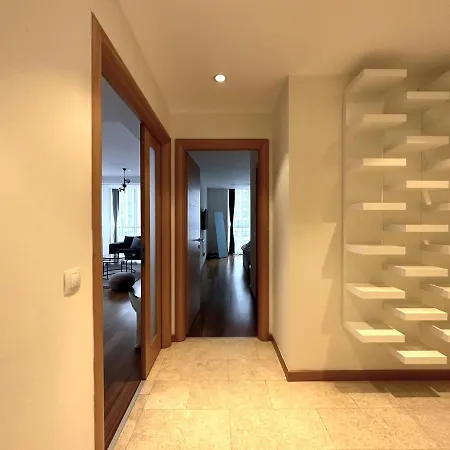 Bright 3 Bedroom & 2 Bath In Mashattan Residence, Maslak Sariyer Daire *