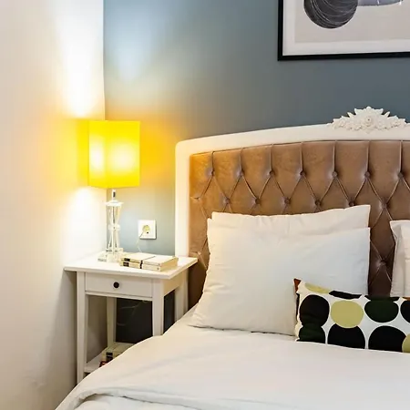 Missafir Impressive Flat In The Heart Of Cihangir Beyoglu *