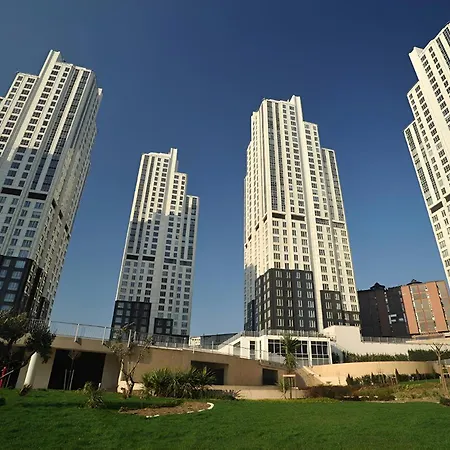Luxury Modern 3 Bedroom & 2 Bath In Mashattan Residence, Maslak Sariyer * Istanbul