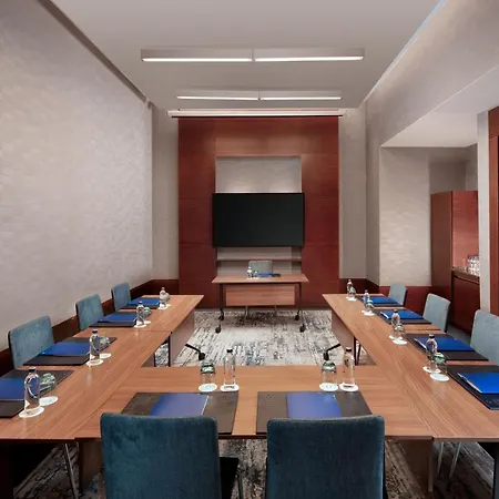 Delta By Marriott Levent Hotel 4*