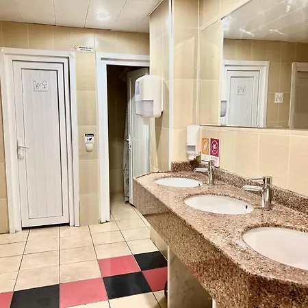 Hostel Agora