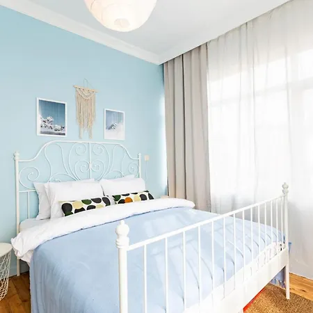 Colorful Flat With Excellent Location Near Trendy Attractions In Kadikoy * Istanbul