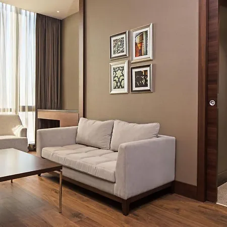 شيراتون غراند إسطنبول أتاسيهير 5* اسطنبول
