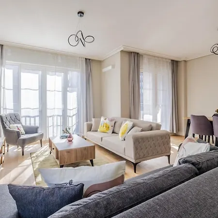 شقة Flat With Balcony In Umraniye اسطنبول