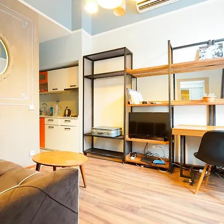 Apartment Babel