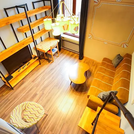 Babel Apartment *