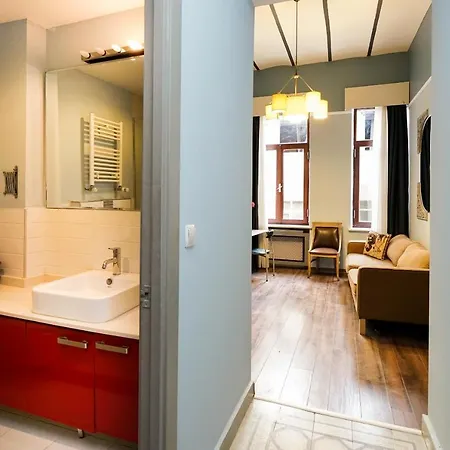 Apartment Babel