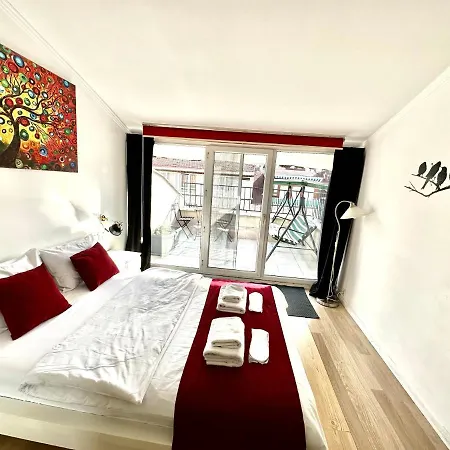 Aram Galata Suites *