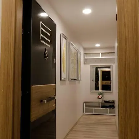 Fully Equiped - Zarif-28 Apartment