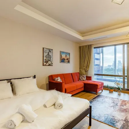 Modern Studio Flat With City View In Sariyer