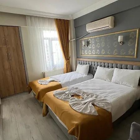 Paris Cafe Restaurant Hotel Provincia di Istanbul