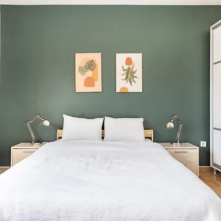 Flat Close To Taksim Square In Beyoglu *