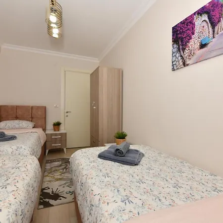 Miran Apartment