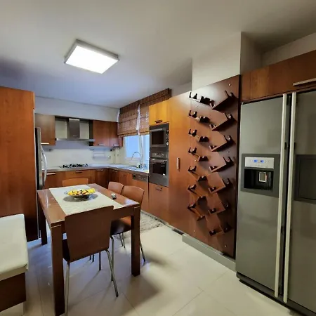 Big & Stylish 4-bedroom Duplex In The Center Of Sisli *