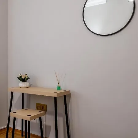 Flat Near Shopping Malls In Kagithane Apartment Istanbul