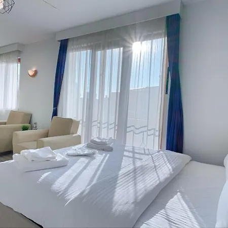Apartment Siper By Azad Homes