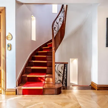 Lovely Studio In Historic Mansion In Beylerbeyi Daire