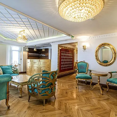 Lovely Studio In Historic Mansion In Beylerbeyi Daire