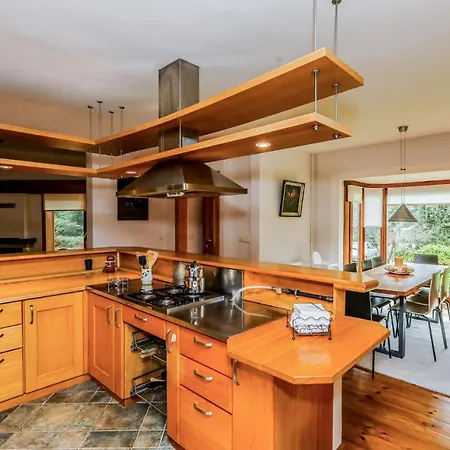 Spacious Private With Pool In Sile Ahmetli