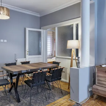 Marvelous 4 Bedroom / Perfect Location Istanbul