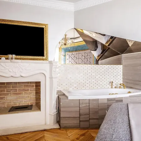 Splendid Studio In Historic Mansion In Beylerbeyi *