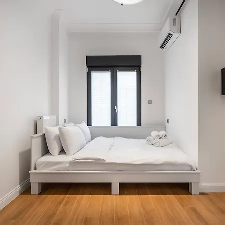 Apartment A Small Treasure In The Heart Of Cihangir Istanbul
