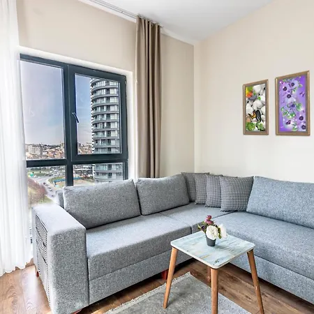 212 Outlet Karsisinda Lux N7 Apartment *